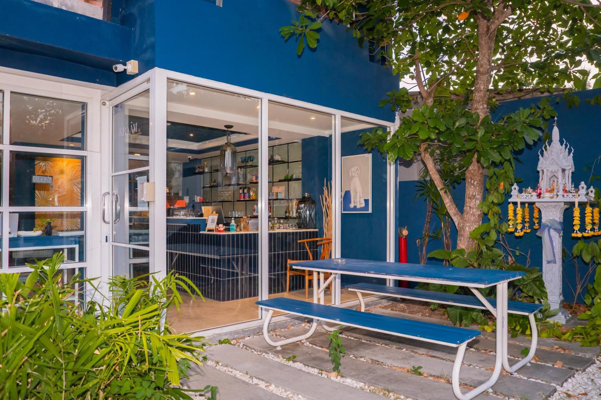 Kraam Silhouette Hotel And Cafe Phuket Chalong Exterior foto